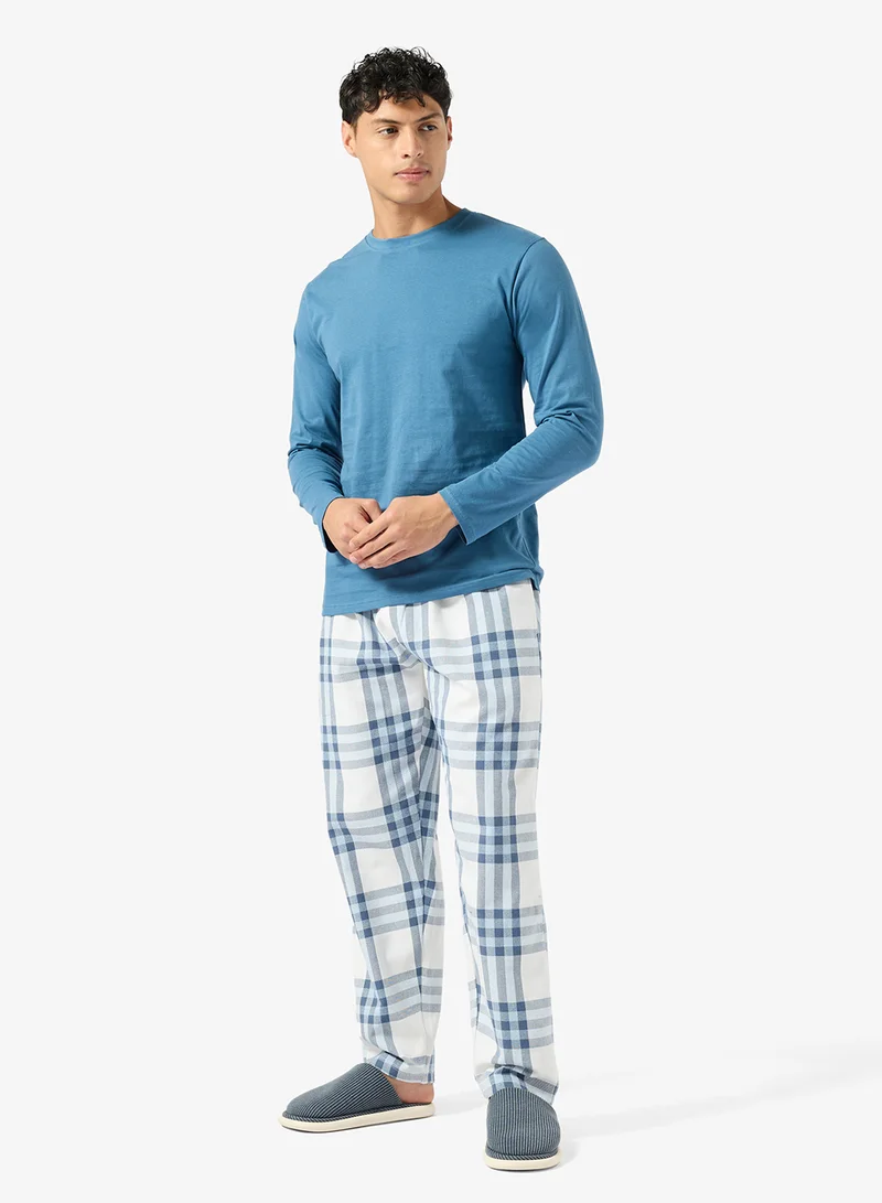 Robert Wood  Regular fit tee and Pant set for Men | Best Price UAE